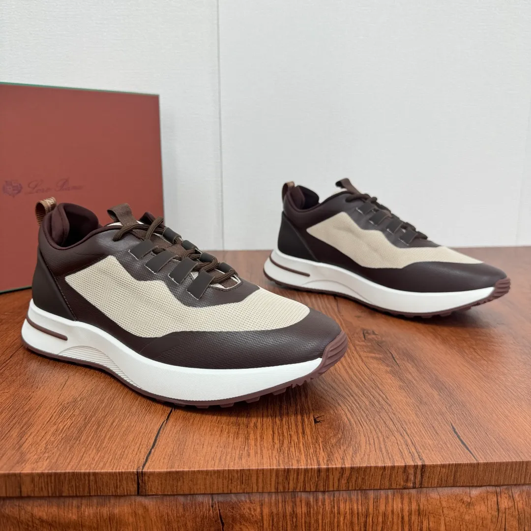 Batch 760 Loro Piana mesh cowhide stitching casual sports men's shoes LP jogging shoes OEM original soles feel free to enter the counter! This casual shoe is knitted from Wind fiber, giving it a unique three-dimensional effect. The unique silhouette narrows slightly at the midsection and is embellished with nappa leather details. The lightweight rubber sole and studs on the edge enhance traction and stability, and functional details full of modern aesthetics add a sporty style to the shoe. The upper uses a hot-melt edge-sealing process. The lightweight technical material of the Kummel-colored rubber outsole is inlaid with cushioning pads on the inside of the sole to distribute the weight more evenly and reduce the load during walking. The leather eyelets are directly set on the upper fixed to the sole to ensure stability. The rear is equipped with cushioning pads to improve wearing comfort. The full package of the counter comes with a shoelace insole. Multiple colors available! Fabric: 100% nylon Decoration: 100% cow leather Accessories: 100% polyurethane Size: 39-40-41-42-43-44 Standard leather shoe size (38/45 can be customized and returns and exchanges are not supported) Item number: FAM1718 White Coffee